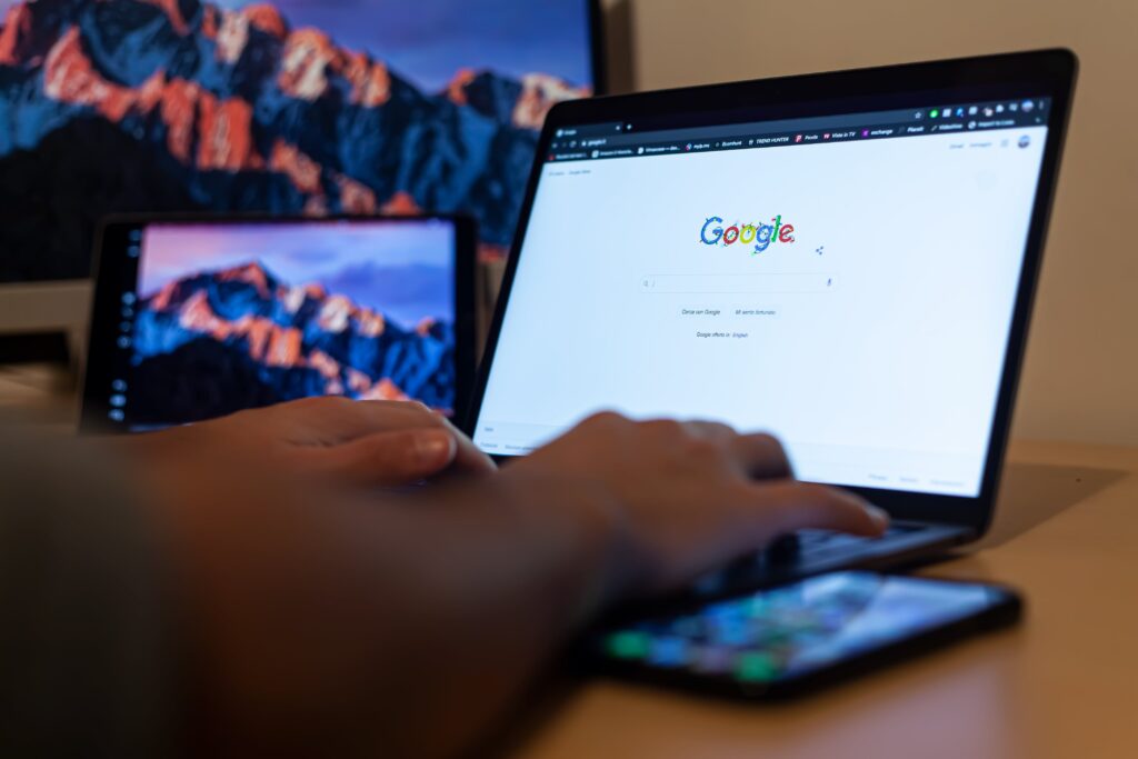 Are You Unknowingly Practicing Black Hat SEO Techniques? 1 Are You Unknowingly Practicing Black Hat SEO Techniques? Bipper Media