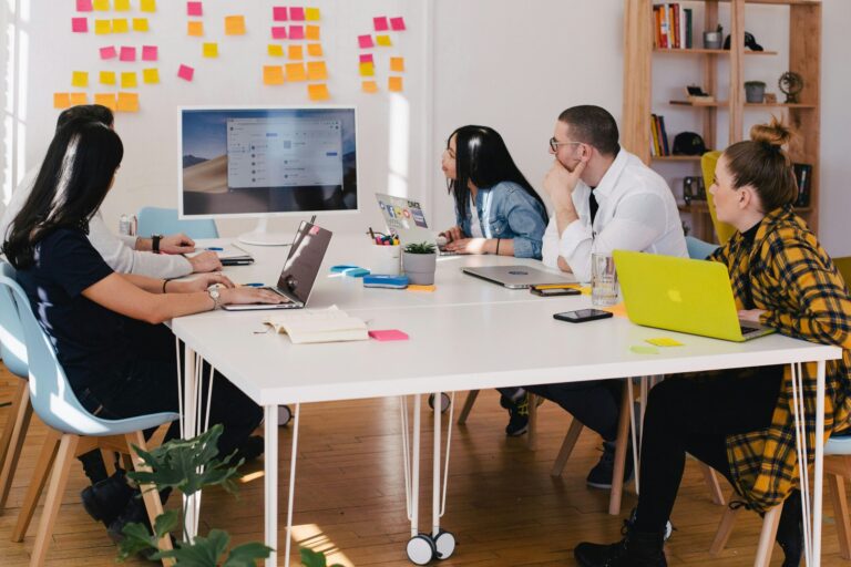 6 Effective Tips to Design Customer-Centric Marketing Strategies