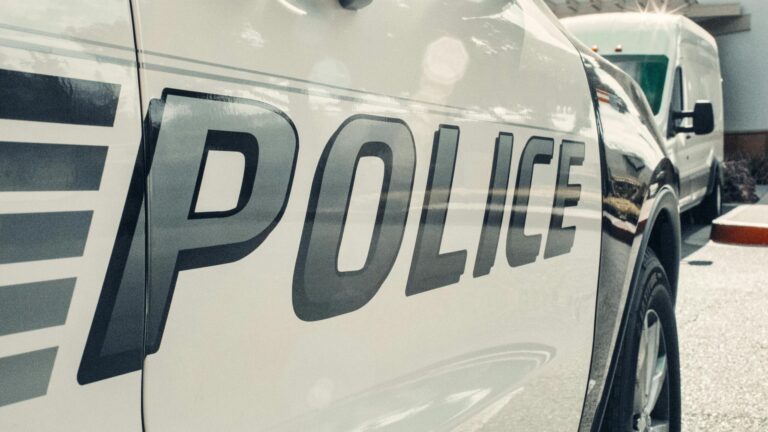 Resisting an Officer With Violence in Tampa, FL Hanlon Law