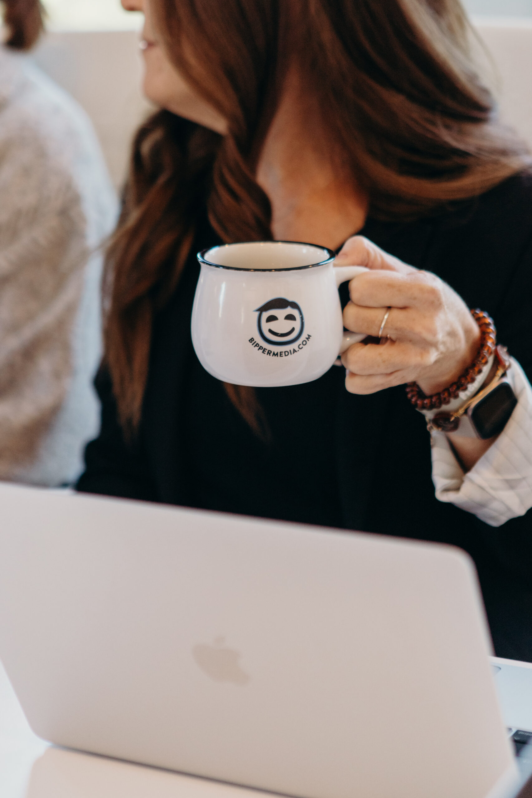 Website Architecture Checklist for SEO 2026 3 The image features a coffee cup placed on a table, symbolizing the importance of a productive workspace in a digital marketing agency like Bipper Media. Coffee often fuels creativity and collaboration among team members, enhancing their ability to deliver effective marketing solutions.