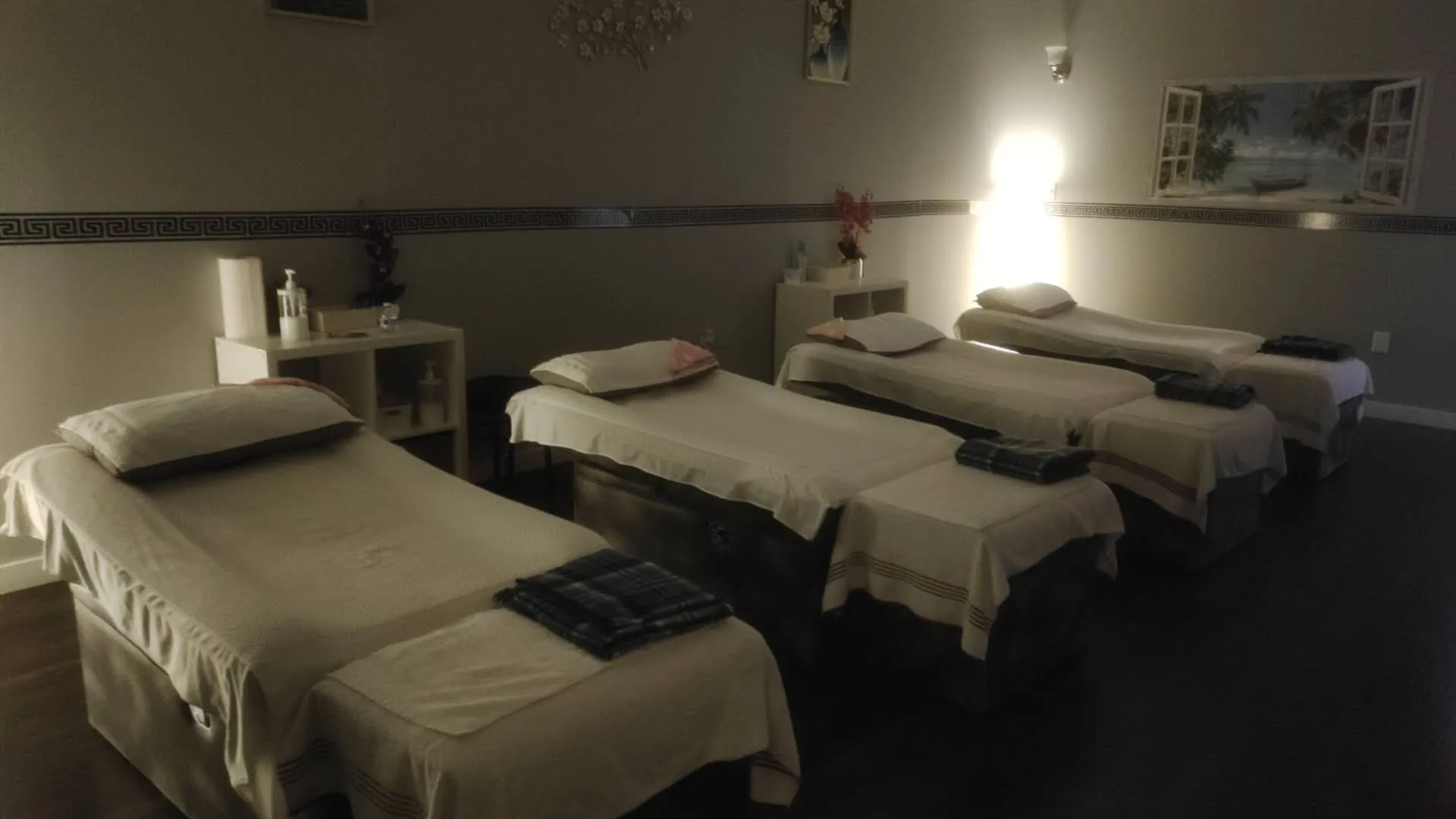 Relax Massage image 5