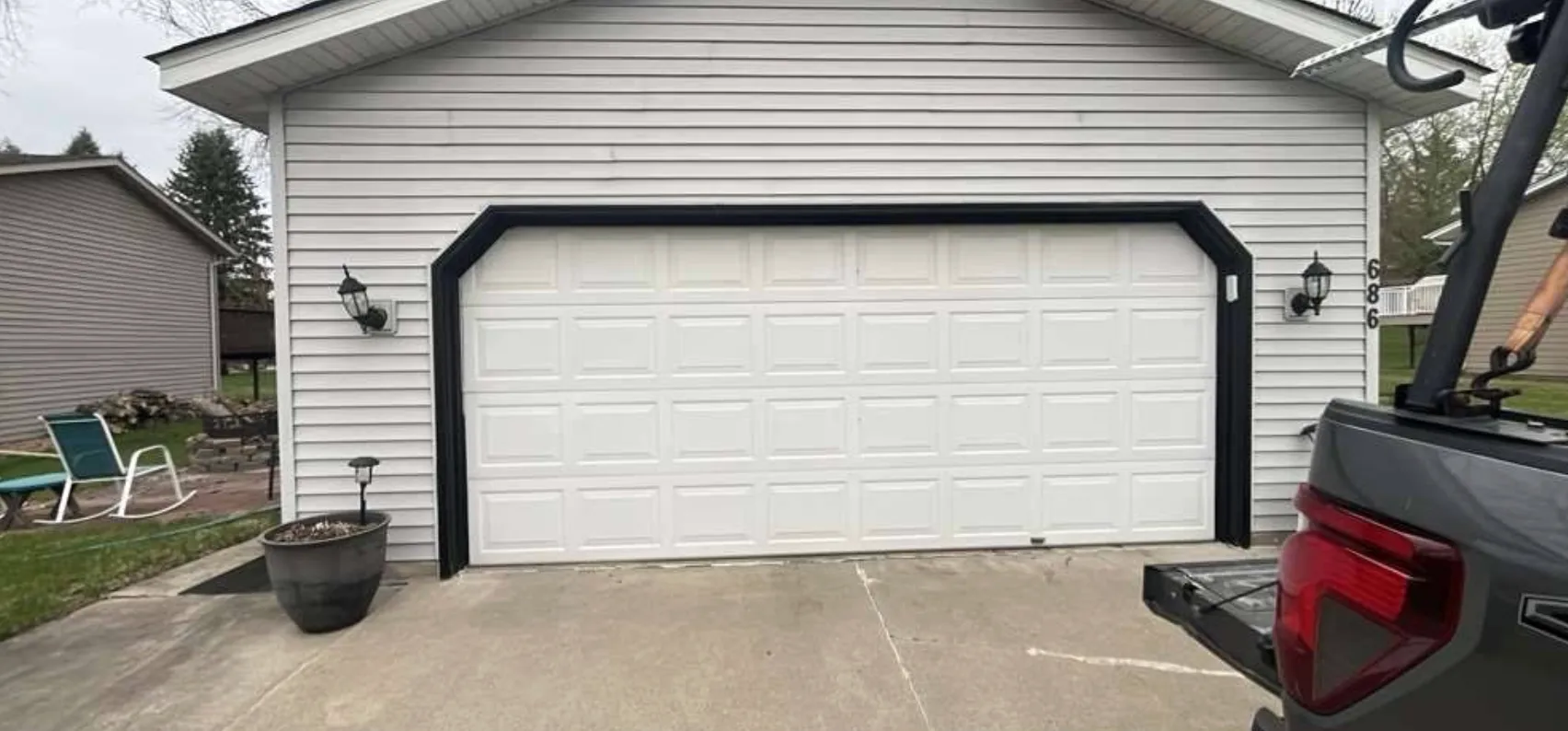 AA Garage Door LLC thumbnail