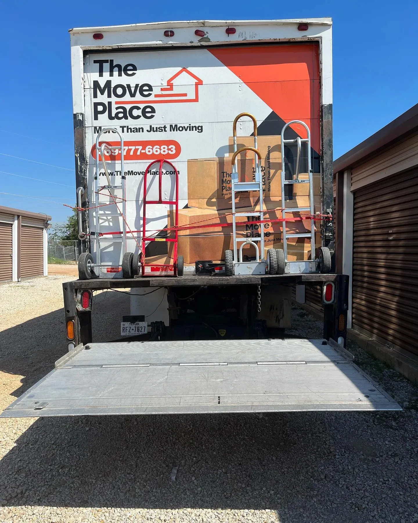 The Move Place image 8